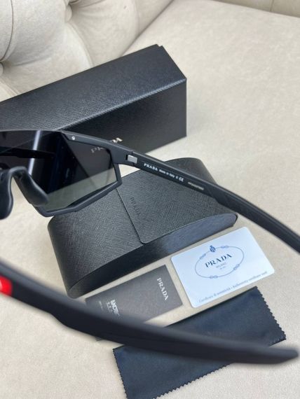 Сонцезахисні окуляри Prada SPS 04W-F g249 | Зображення 9