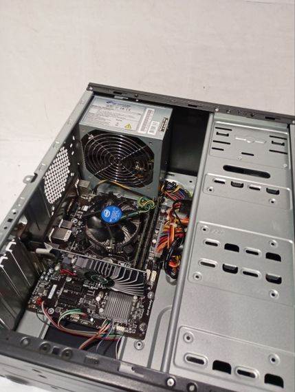 ПК GameMax ET-201 Tower / Intel Core i5-4460 (4 ядра по 3.2 - 3.4 GHz) / 8 GB DDR3 / 320 GB HDD / nVidia GeForce 210, 1 GB DDR3, 64-bit / 350W б/в | Зображення 5