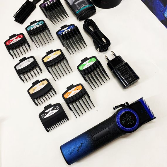 Професійна електрична машинка для стрижки VGR, Професійна машинка для стрижки з насадками ED-21 | Зображення 1