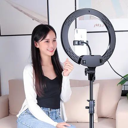 Кільцева LED лампа 30 см з тримачем для телефону / Студійне світло | Зображення 4