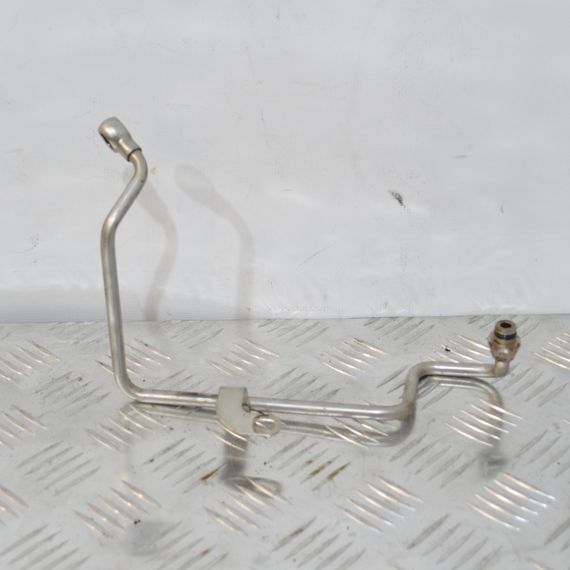 Трубка подачі масла на турбіну 1.2 TSI Volkswagen Golf Caddy Polo 2008-2022 Маслопровід турбіни Фольксваген Гольф Поло 03F145140E | Зображення 1