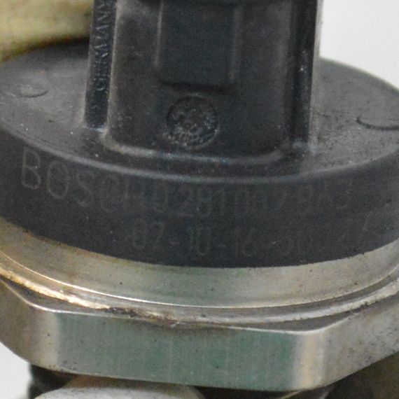 Датчик тиску палива Kia Carens Ceed Cerato Sportage 2005-2025 Датчик тиску палива в рейці Кіа Каренс Сід 0281002863 | Зображення 3