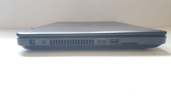 Ноутбук Б-класс Dell Latitude E5440 / 14" (1366x768) TN / Intel Core i3-4010U (2 (4) ядра по 1.7 GHz) / 8 GB DDR3 / 256 GB SSD / Intel HD Graphics 4400 / WebCam / DVD-ROM / АКБ не держит б/у | Зображення 3