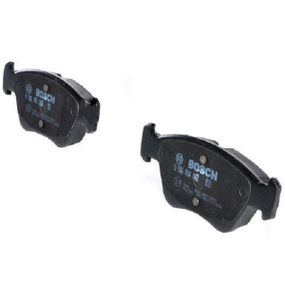 Тормозные колодки Bosch дисковые передние MB C-E-CLK-SLK-Class -03 0986494002