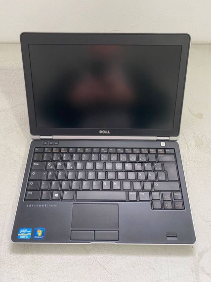 Нетбук Dell Latitude E6230 / 12.5" (1366x768) TN / Intel Core i5-3340M (2 (4) ядра по 2.7 - 3.4 GHz) / 8 GB DDR3 / 128 GB SSD / Intel HD Graphics 4000 б/у + Подарок  Умная интерактивная зубная щетка Colgate Connect M1 / Bluetooth | Зображення 1