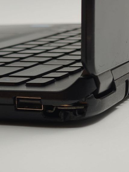 Ноутбук Б-класс Acer TravelMate P446-M / 14" (1920x1080) IPS / Intel Core i7-5500U (2 (4) ядра по 2.4 - 3.0 GHz) / 8 GB DDR3 / 256 GB SSD / Intel HD Graphics 5500 / WebCam / Win 10 Pro б/у | Зображення 8
