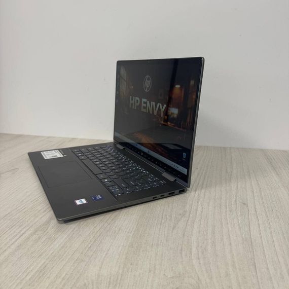 Ультрабук-трансформер Б-клас HP Envy x360 15-fe1073cl / 15.6" (1920x1080) IPS Touch / Intel Core Ultra 7 155U (12 (14) ядер по 1.7 - 4.8 GHz) / 16 GB DDR5 / 1000 GB SSD NVMe / Intel Graphics / WebCam б/в | Зображення 4