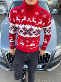 Мужской новогодний свитер с оленями в узорах PA2655 цвет красный, размер M