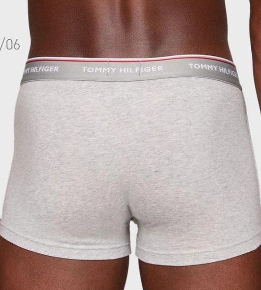 Набір чоловічих трусів боксерів TOMMY HILFIGER PREMIUM ESSENTIALS 3 шт в наборі | Зображення 2