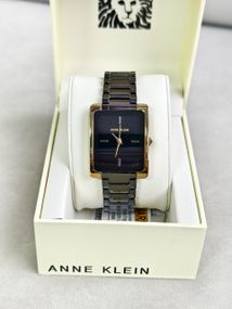 Жіночий годинник Anne Klein 
A/K2952BKGB