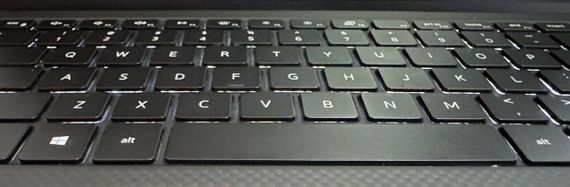 Игровой ноутбук Dell XPS 15 9500 / 15.6" (1920x1200) IPS / Intel Core i7-10875H (8 (16) ядер по 2.3 - 5.1 GHz) / 16 GB DDR4 / 512 GB SSD / nVidia GeForce GTX 1650 Ti, 4 GB GDDR6, 128-bit / WebCam б/у | Зображення 8