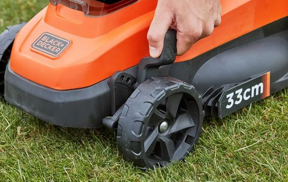 Газонокосарка акумуляторна Black&Decker BCMW33184L2 | Зображення 5