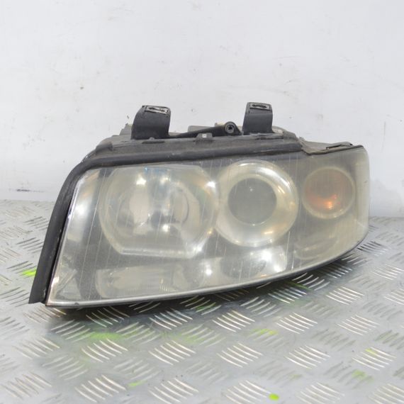 Фара передня ліва ксенон Audi A4 B6 2000-2004 лінзована ліва Ауді а4 б6 8E0941003F