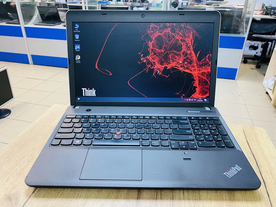 Ноутбук Lenovo Thinkpad E540 15.6 core i5 4200M/8gb/HDD 500