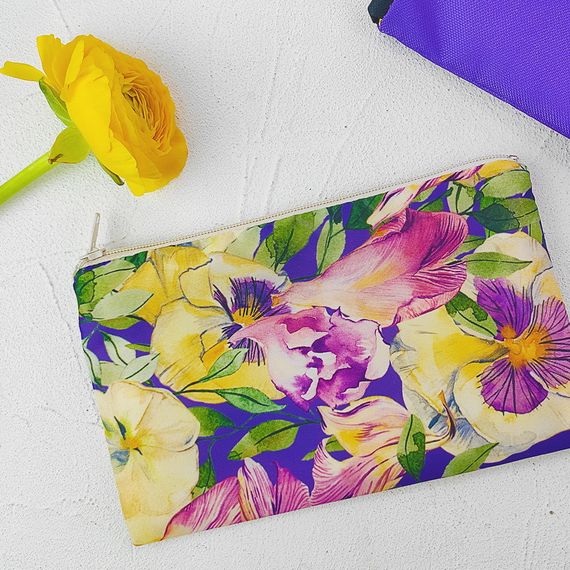 Косметичка жіноча Красивые цветы 20х12 см (K_21M018)