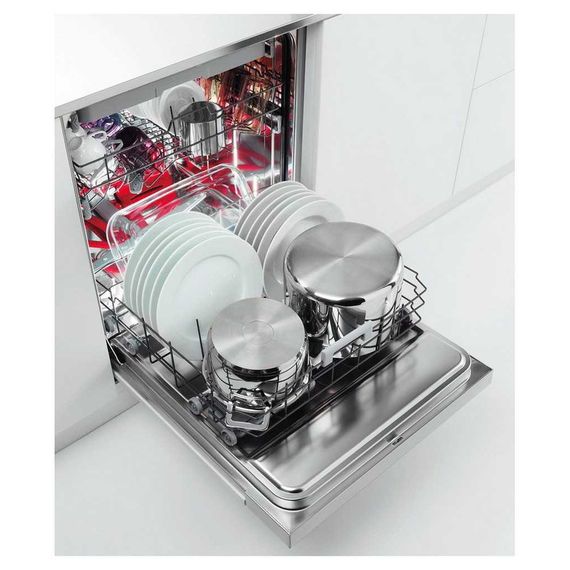 Посудомийна машина Whirlpool WIC3C33PFE | Зображення 3