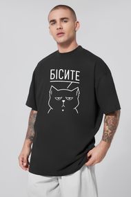 Футболка з мерчем