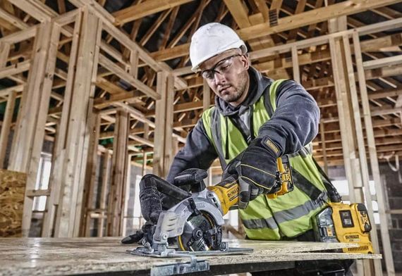 Пила дискова акумуляторна DeWalt без АКБ та ЗП DCS571NT | Зображення 2