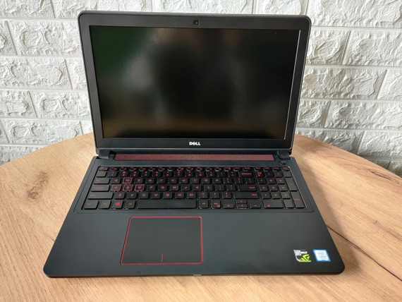 Ноутбук Dell Inspiron 5557/15.6 FHD/i5 7300HQ/8Gb/SSD256Gb/GTX1050-4Gb | Зображення 4
