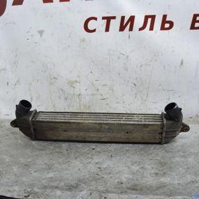 Радіатор інтеркулера Fiat Doblo 2005-2014 1.3-1.9 інтеркулер Фіат Добло 46849068