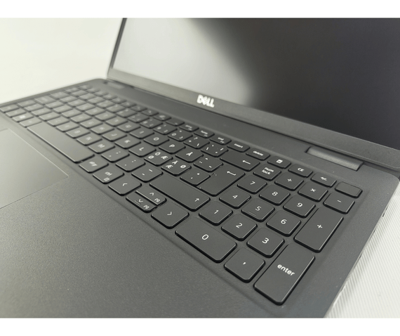 Ультрабук Dell Latitude 3520 / 15.6" (1366x768) TN / Intel Core i5-1135G7 (4 (8) ядра по 2.4 - 4.2 GHz) / 16 GB DDR4 / 240 GB SSD / Intel Iris Xe Graphics / WebCam б/у | Зображення 3