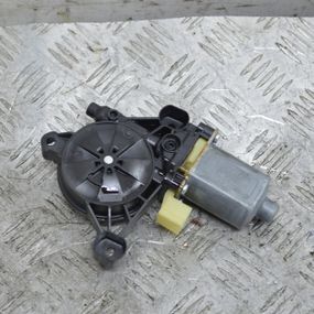 Моторчик стеклоподъемника передней правой двери Skoda Octavia Superb Kodiaq 2012-2024 Шкода 5Q0959802B