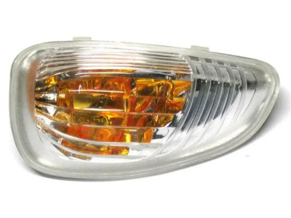 Renault Master от 2010 года-указатель поворота в зеркало заднего вида правый Рено Мастер повторитель поворота