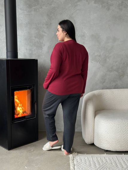 Зручна червона піжамка PLUS SIZE  із зірочками та чорними штанами | Зображення 7