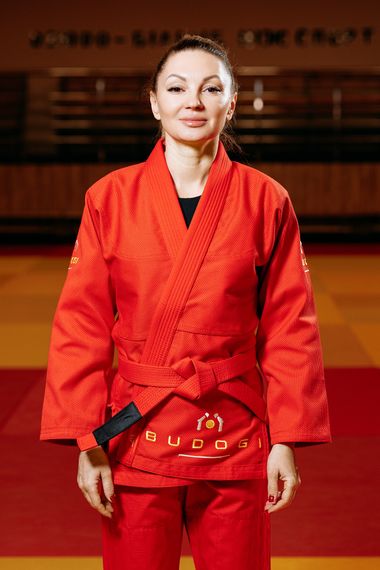 Червоне кімоно для дівчат/жінок, грепплінг, TM BUDOGI, зріст 180 см, щільність 450 гр/м.кв. | Зображення 1