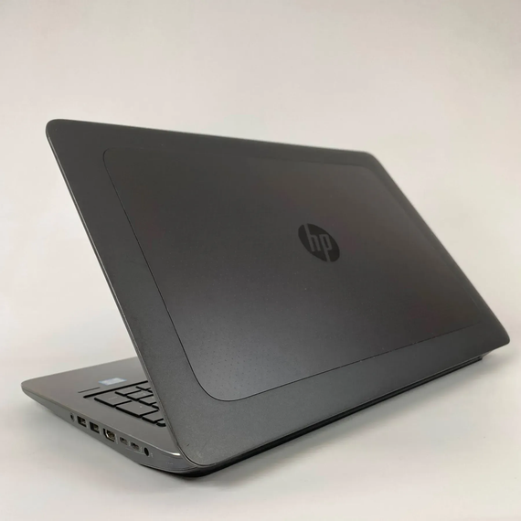 Мобильная рабочая станция Б-класс HP zBook 15 G3 / 15.6" (1920x1080) IPS / Intel Core i7-6820HQ (4 (8) ядра по 2.7 - 3.6 GHz) / 16 GB DDR4 / 275 GB SSD / nVidia Quadro M2000M, 4 GB GDDR5, 128-bit / WebCam / TouchID б/у + Подарок Беспроводная мышь / USB | Зображення 6