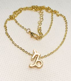 Колье Primo с подвеской знак зодиака Capricorn (Козерог) - Gold