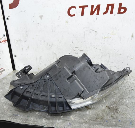 Фара передня права Citroen C4 Picasso 2010-2013 рестайл Фара права Сітроен ц4 Пікассо 9673099580 | Зображення 4