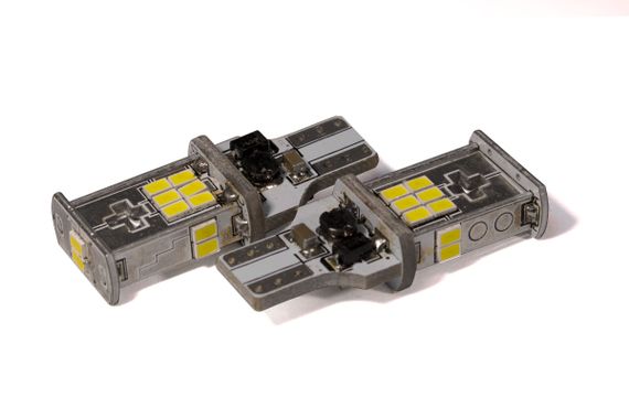 Светодиодная лампа StarLight T15 18 диодов 3020 12V-24V 6.5W WHITE / Canbus / мультиполярная / печатная плата | Зображення 1
