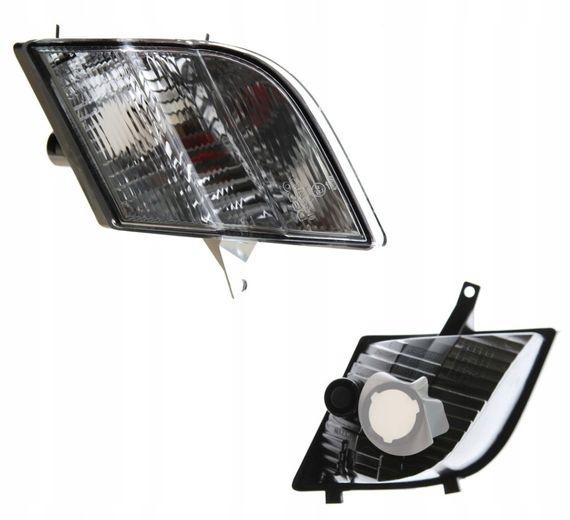 Покажчик Повороту Nissan Micra K12 2005-2008 Лівий Білий (Вуз. Всередині Ґрати) Без Патрона