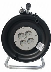 Подовжувач на котушці  з заземленням 3х1,5кв.мм 30м APRO