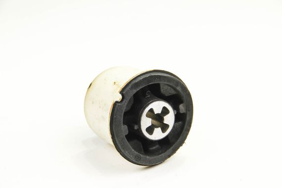 Сайлентблок задньої балки Kangoo 08-(передній), Hutchinson (590155) | Зображення 1