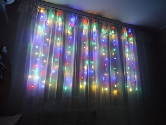 Гирлянда штора 2x1.5 метра, 150LED, "светодиодные капли" от USB, мульти цвет, 8 режимов + пульт | Зображення 2