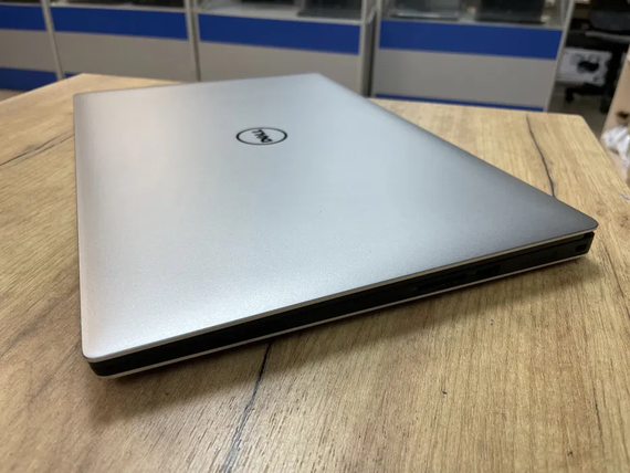 Ноутбук Dell XPS 9550 15.6 FullHD core i7 6700HQ/8gb/256gb SSD/GTX 960M | Зображення 5