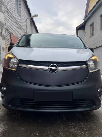 Зимняя накладка на решетку Глянцевая для Opel Vivaro 2015-2019 гг | Зображення 2