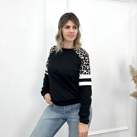 Женская легкая трикотажная кофта с леопардовым принтом GF04196 цвет черный, размер 50/52 | Зображення 3