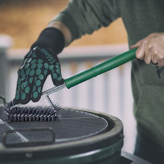Щітка для гриля з довгою ручкою Big Green Egg 127310 Код: 013028 | Зображення 1