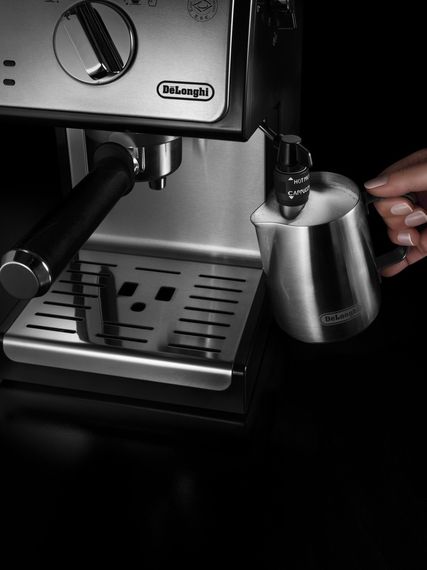 Еспресо кавоварка De'Longhi ECP 35.31 BK Steel 15 барів із трубкою-капучинатором | Зображення 4