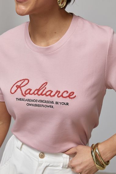 Жіноча трикотажна футболка з вишитими написами - пудра цвет, ONE SIZE (є розміри) | Зображення 3