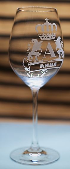 Винный именной бокал 480 мл Анна с гравировкой монограммы и короны подарок для женщины | Зображення 1