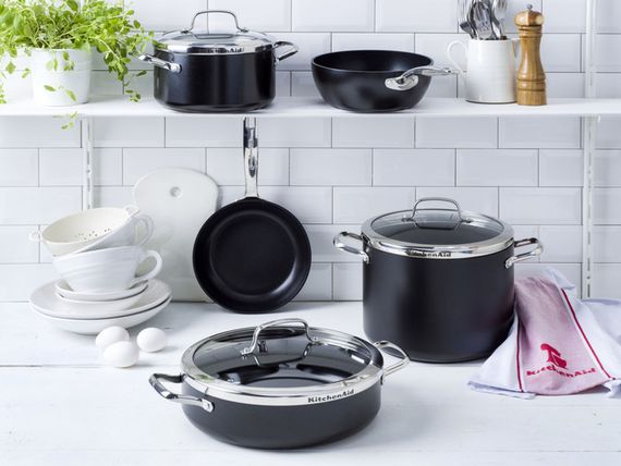 Каструля с крышкой KitchenAid Aluline CC001258-001 24 см 8 л черная | Зображення 2