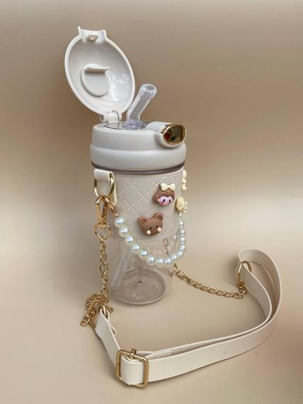 Дитяча пляшка для води  з ремінцем і стікерами  бежевого кольору 580 мл | Зображення 1