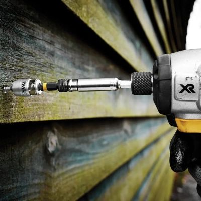 Набор бит DeWALT IMPACT TORSION, ударных, T20, L=50 мм, 2 шт + магнитный держатель (DT70537T) | Зображення 2
