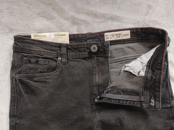 Джинсы зауженные р. 36/32 slim | Зображення 1