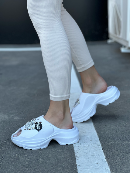 жіночі тапки