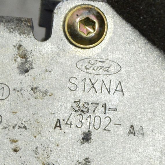 Замок кришки багажника Ford Mondeo MK3 2001-2007 Замок задніх дверей Форд Мондео 3S71A43102AA | Зображення 3